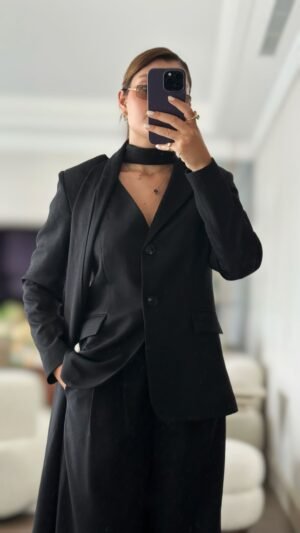 Facetune_20-09-2026-22-57-44